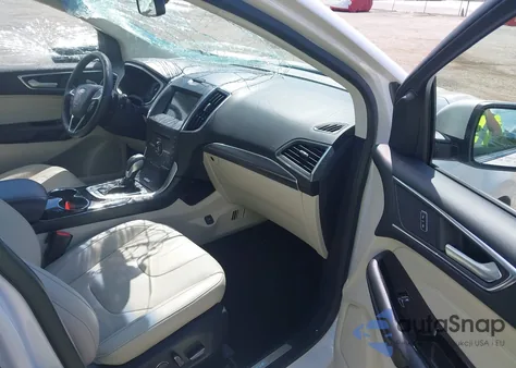 2016 Ford Edge Titanium z USA, uszkodzony, nr VIN 2FMPK3K97GBC30144